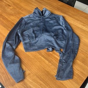 BLUE LIFE GORGEOUS SLIT CROP TOP